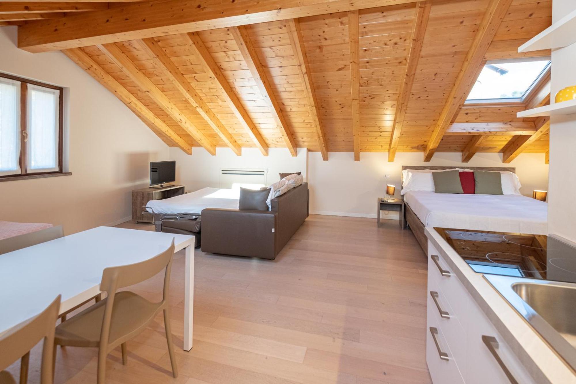Bed and Breakfast Il Grifo Lenno Esterno foto